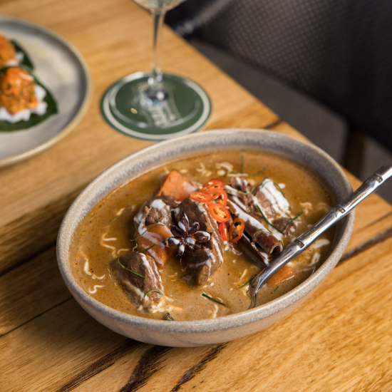 Muum Maam_Massaman.png